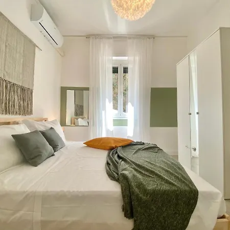 Casaviva - Lovely Trilo With Patio In Apartamento *