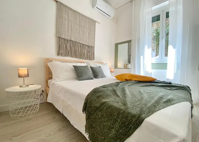 Apartment Casaviva - Lovely Trilo With Patio In Rapallo