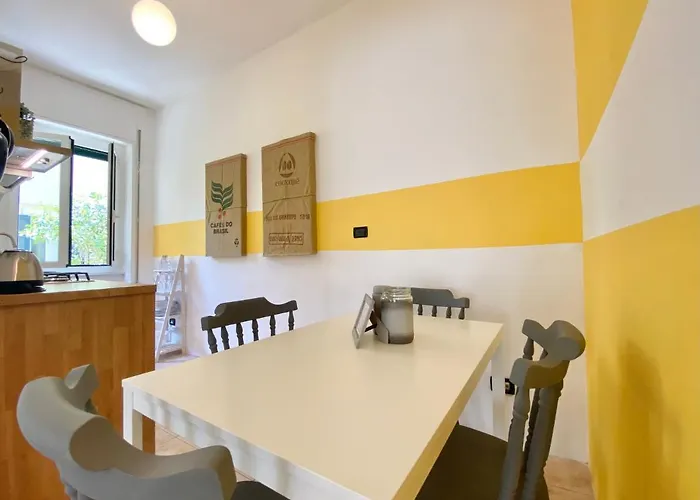 Casaviva - Lovely Trilo With Patio In * Rapallo